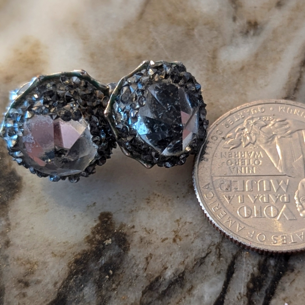 Stunning & Unique Swarovski Earrings with Round Design and Textured Setting